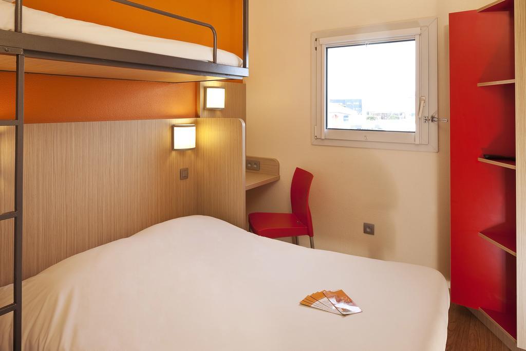 Premiere Classe Perpignan Nord - Aeroport Rivesaltes Eksteriør billede